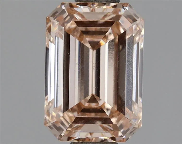 1.50ct Emerald Lab Grown Diamond (Colour Fancy Pink, Clarity VS1, IGI Certified)