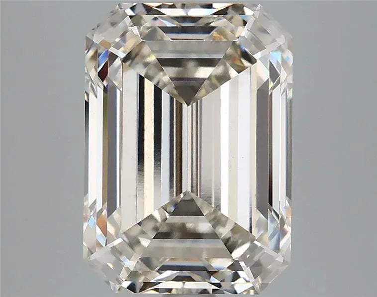 5.04ct Emerald Lab Grown Diamond (Colour H, Clarity VVS2, IGI Certified)