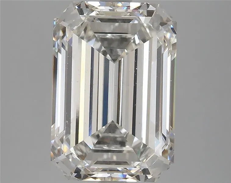 5.72ct Emerald Lab Grown Diamond (Colour G, Clarity VVS2, IGI Certified)