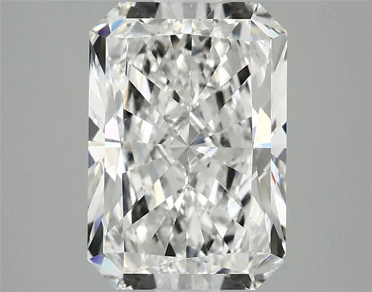 3.00ct Radiant Lab Grown Diamond (Colour F, Clarity VVS2, IGI Certified)