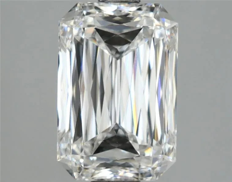 3.01ct Radiant Lab Grown Diamond (Colour E, Clarity VS1, IGI Certified)