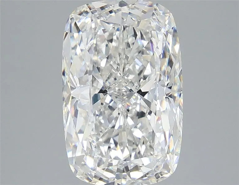 3.62ct Cushion modified Lab Grown Diamond (Colour E, Clarity VVS2, IGI Certified)