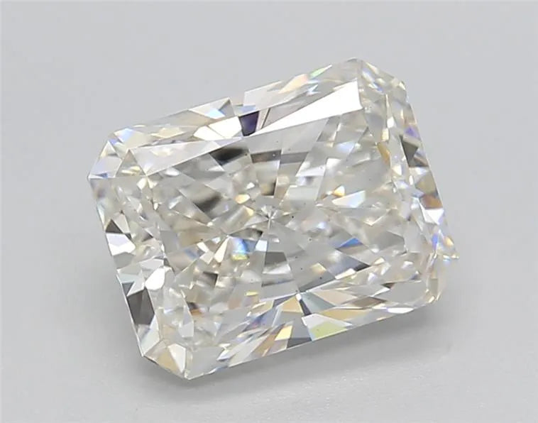 2.33ct Radiant Lab Grown Diamond (Colour H, Clarity VS2, IGI Certified)
