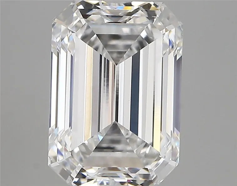 4.00ct Emerald Lab Grown Diamond (Colour E, Clarity VVS2, IGI Certified)