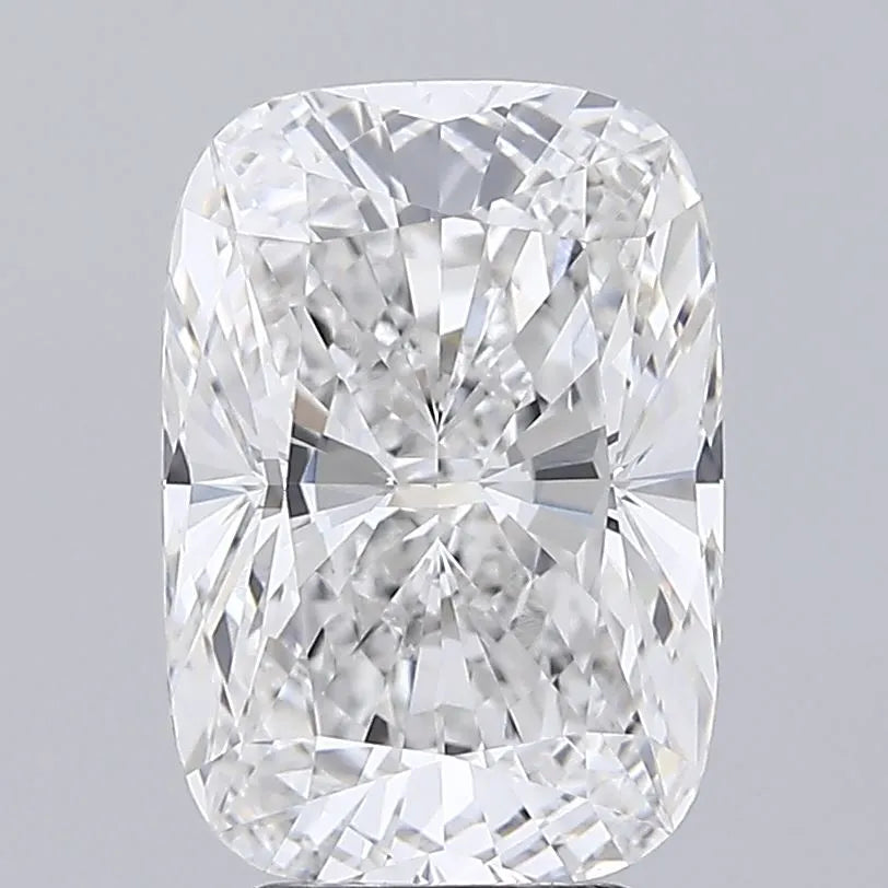 4.38ct Cushion modified Lab Grown Diamond (Colour E, Clarity VVS2, IGI Certified)