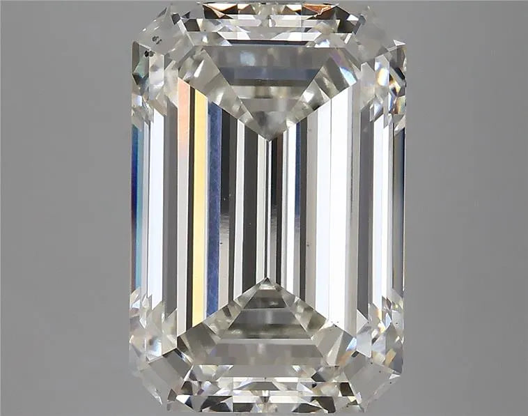 6.72ct Emerald Lab Grown Diamond (Colour I, Clarity VS2, IGI Certified)