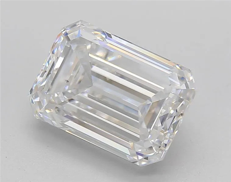 4.01ct Emerald Lab Grown Diamond (Colour E, Clarity VS2, IGI Certified)