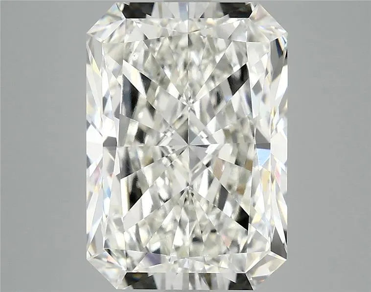 5.82ct Radiant Lab Grown Diamond (Colour G, Clarity VVS2, IGI Certified)
