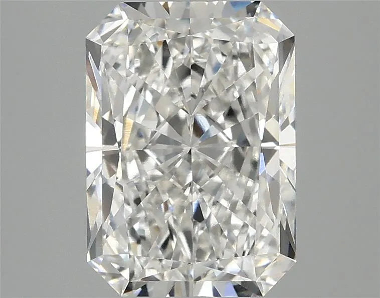 2.89ct Radiant Lab Grown Diamond (Colour F, Clarity VS1, IGI Certified)