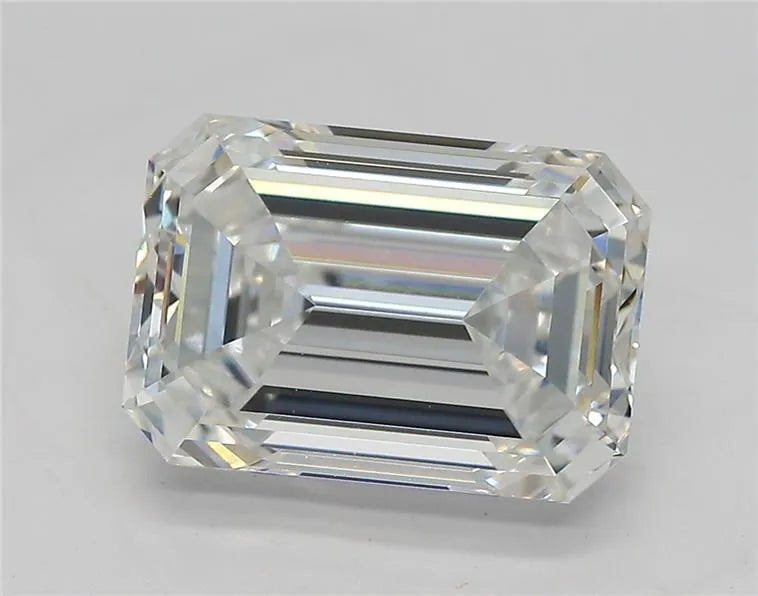 3.04ct Emerald Lab Grown Diamond (Colour E, Clarity VVS2, GIA Certified)
