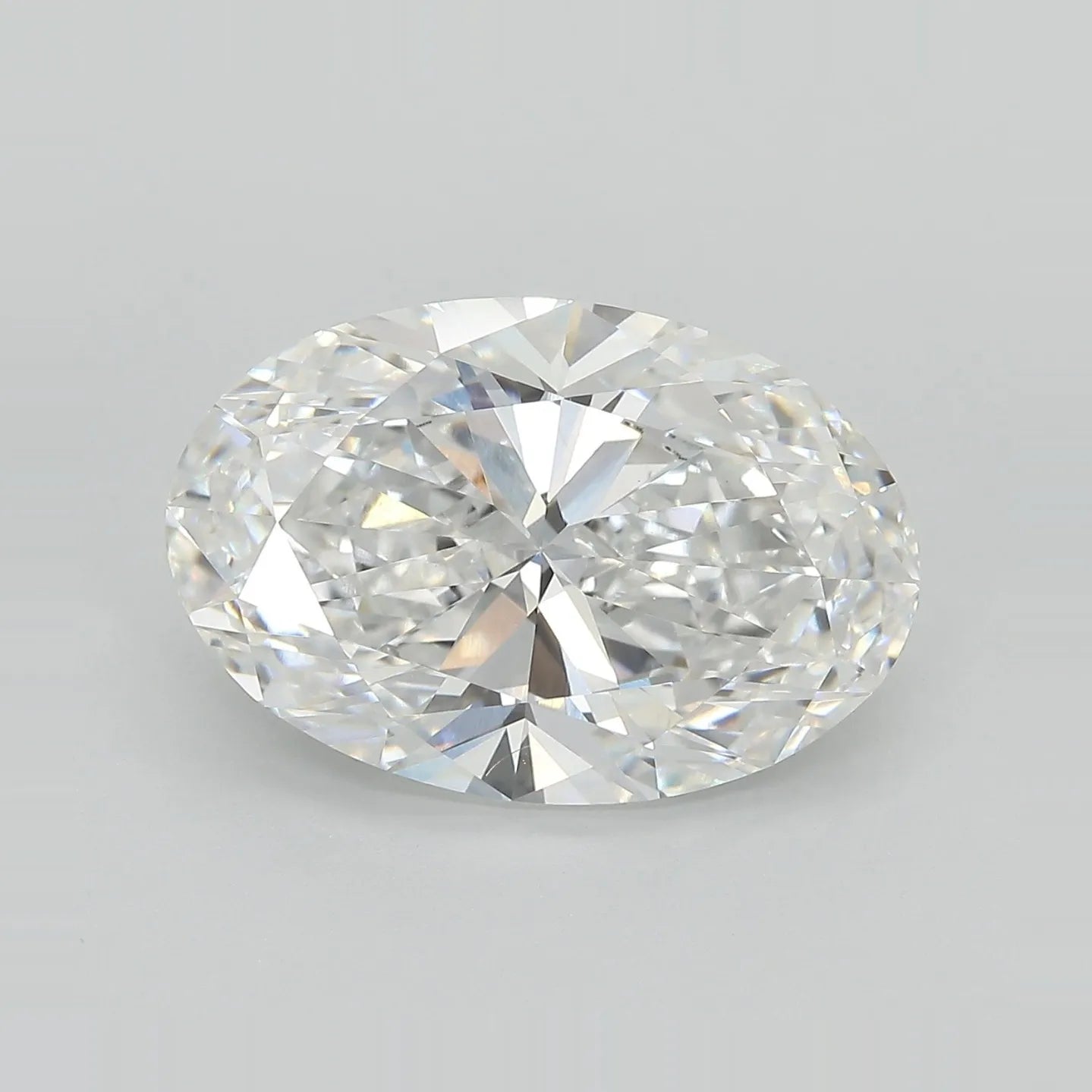 7.54ct Oval Lab Grown Diamond (Colour E, Clarity VVS2, IGI Certified)