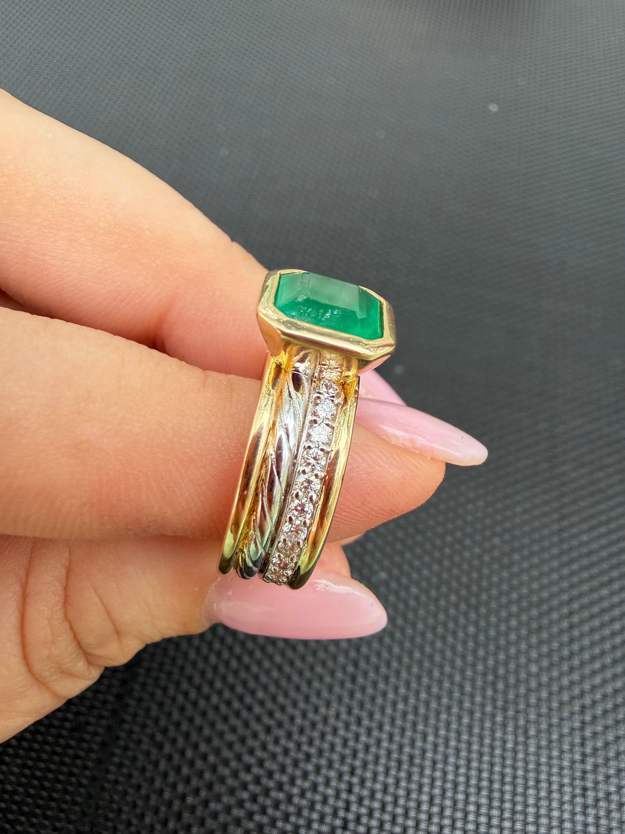 2.5ct Natural Zambian Emerald and Natural Diamond Custom Ring