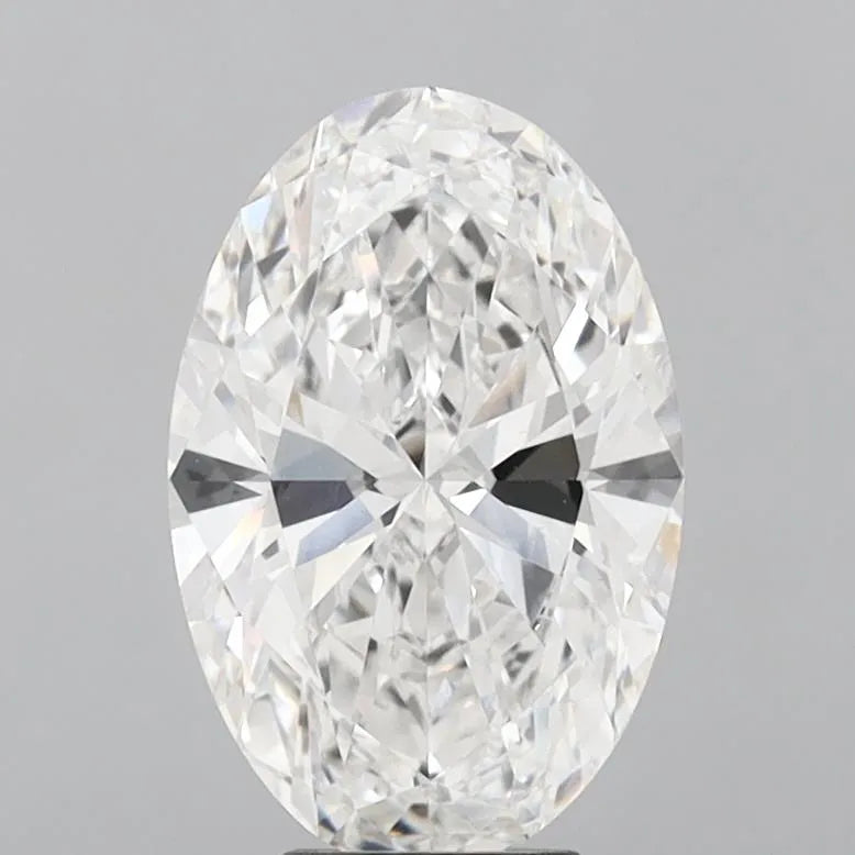 4.53ct Oval Lab Grown Diamond (Colour E, Clarity VVS2, IGI Certified)