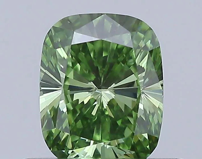 0.54 კარატიანი Cushion brilliant Lab Grown ბრილიანტი (ფერი Fancy Vivid Green, Clarity VS1, IGI სერტიფიცირებული)