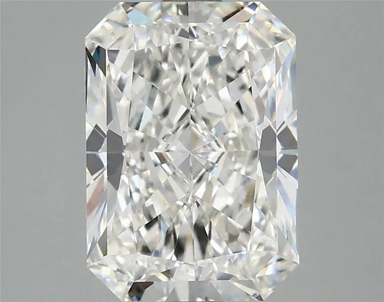2.81ct Radiant Lab Grown Diamond (Colour E, Clarity VS1, IGI Certified)