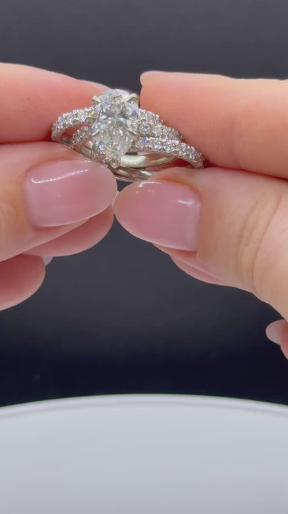 OPHELIA Pear Engagement Ring & Diamond Band Set –  Lab Diamond Bridal Set